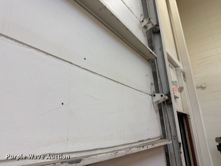 image for item ER1882 Garage door