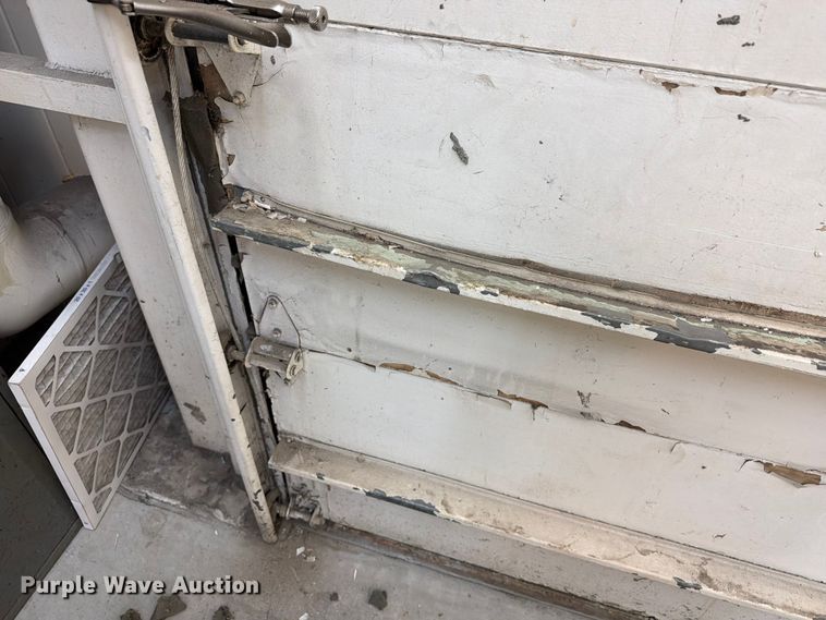 image for item ER1882 Garage door