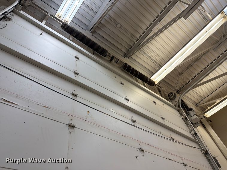 image for item ER1882 Garage door