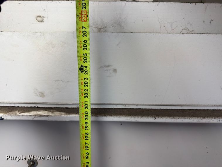 image for item ER1882 Garage door