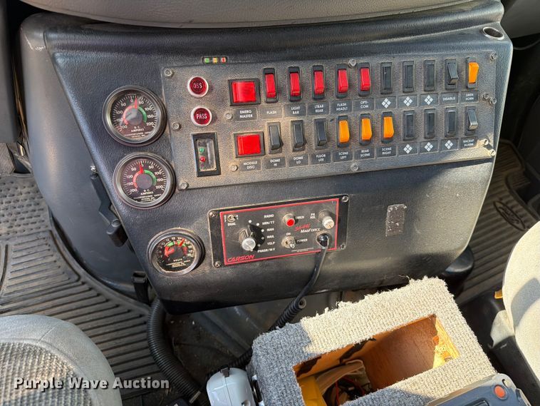 image for item ER1883 2003 Ford E450 ambulance