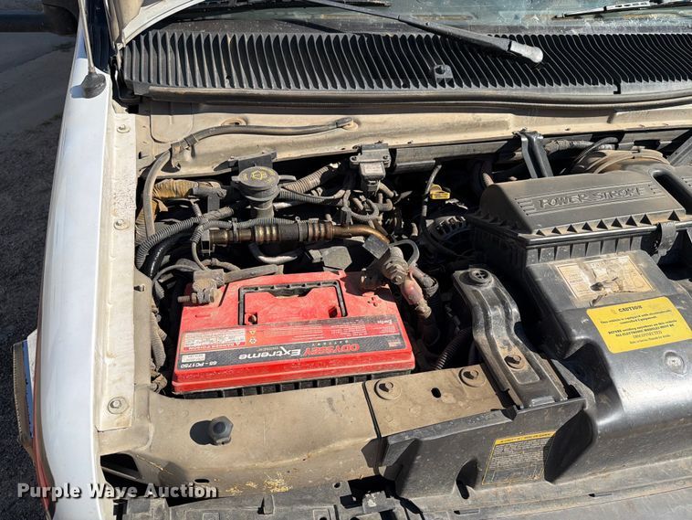 image for item ER1883 2003 Ford E450 ambulance