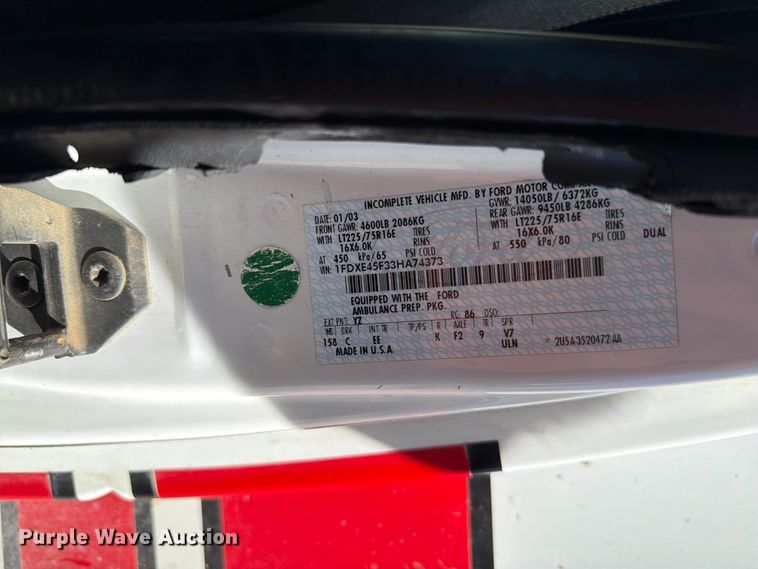 image for item ER1883 2003 Ford E450 ambulance