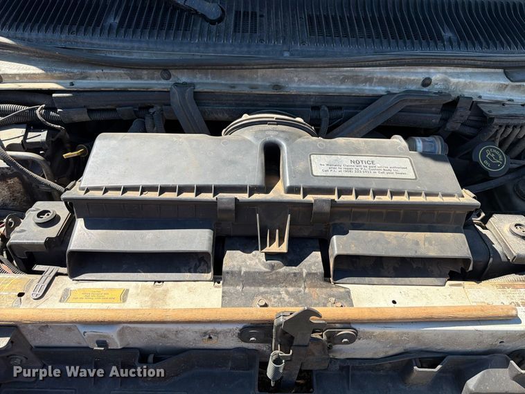 image for item ER1884 1995 Ford E350 ambulance