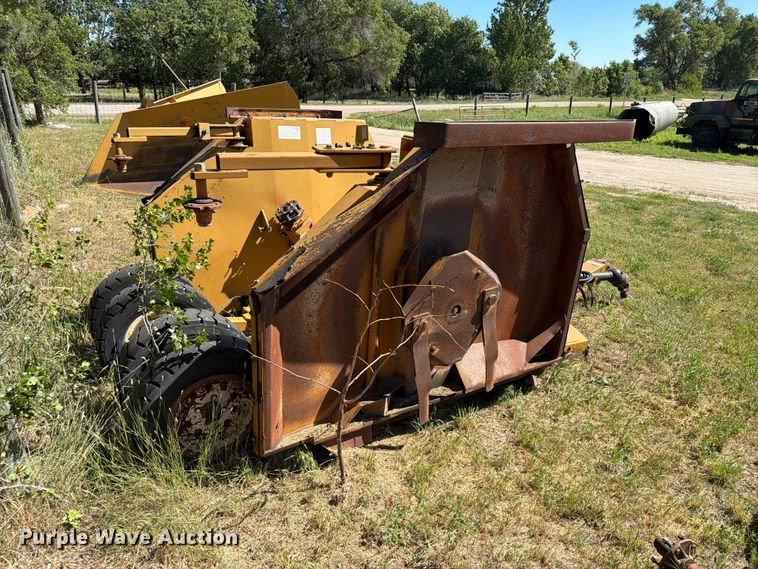image for item ER1885 2001 Wood 3180 batwing rotary mower
