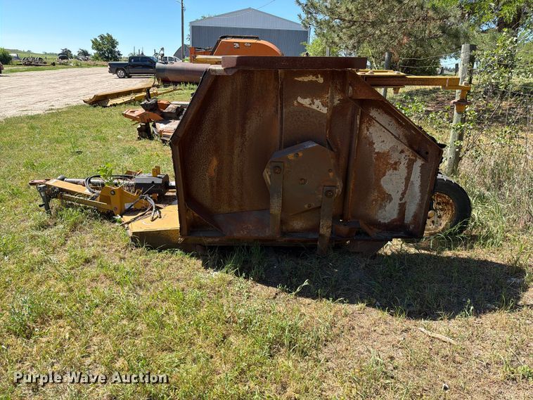 image for item ER1885 2001 Wood 3180 batwing rotary mower
