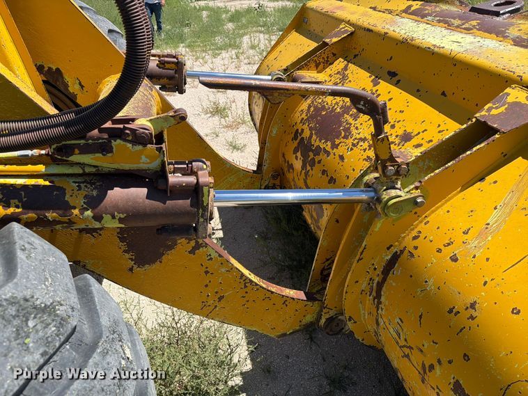image for item ER1887 1970 Terex 72-51 AA wheel loader