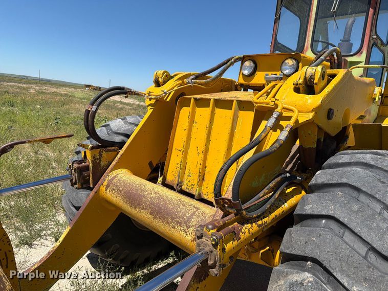 image for item ER1887 1970 Terex 72-51 AA wheel loader