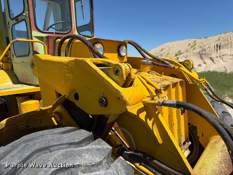 image for item ER1887 1970 Terex 72-51 AA wheel loader