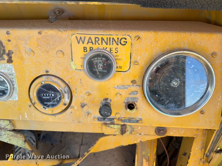 image for item ER1887 1970 Terex 72-51 AA wheel loader