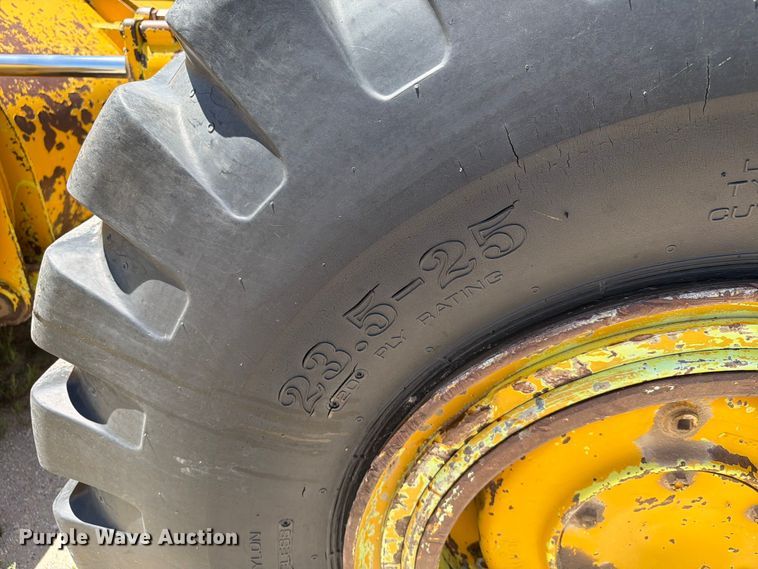 image for item ER1887 1970 Terex 72-51 AA wheel loader