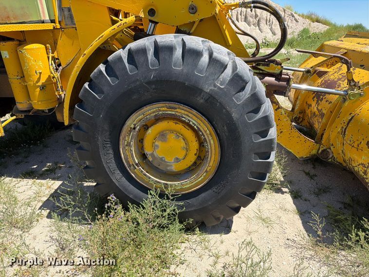 image for item ER1887 1970 Terex 72-51 AA wheel loader