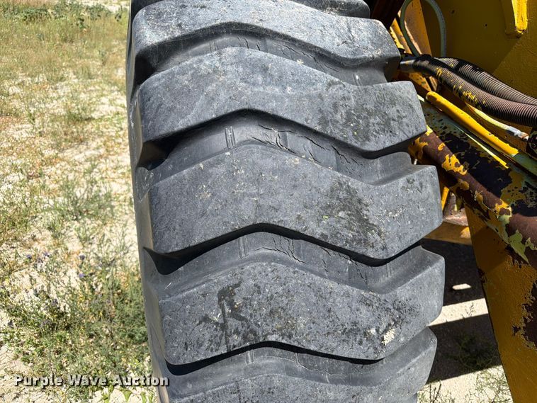 image for item ER1887 1970 Terex 72-51 AA wheel loader