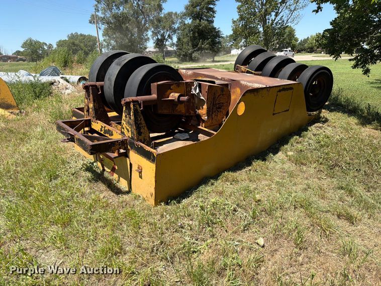 image for item ER1888 BMCO SPP9 pull type pneumatic roller