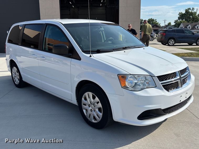image for item ER3065 2016 Dodge Grand Caravan van
