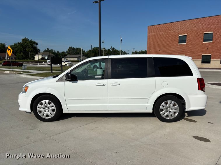 image for item ER3065 2016 Dodge Grand Caravan van