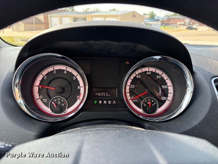 image for item ER3065 2016 Dodge Grand Caravan van