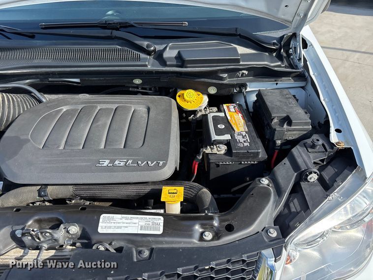 image for item ER3065 2016 Dodge Grand Caravan van