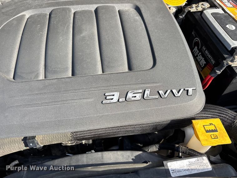 image for item ER3065 2016 Dodge Grand Caravan van