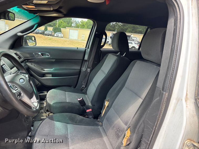 image for item ER3103 2014 Ford Explorer Police Interceptor SUV