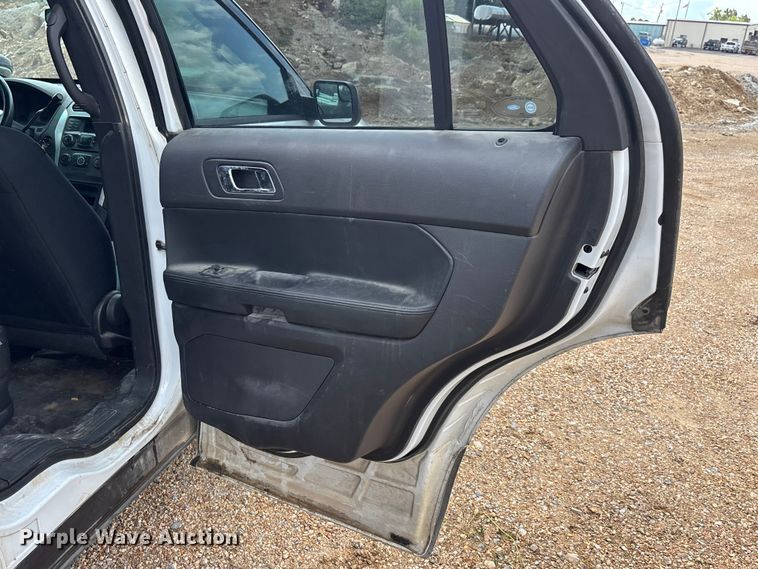 image for item ER3103 2014 Ford Explorer Police Interceptor SUV