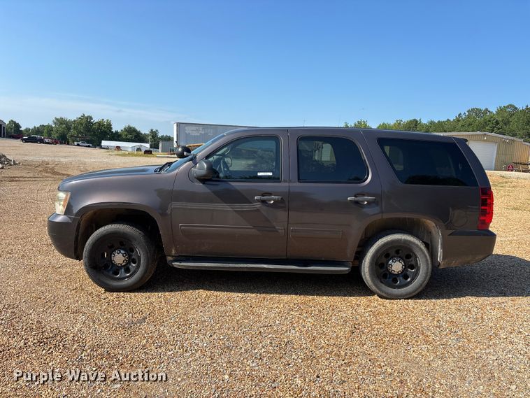 image for item ER3106 2011 Chevrolet Tahoe Police SUV