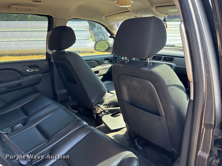 image for item ER3106 2011 Chevrolet Tahoe Police SUV