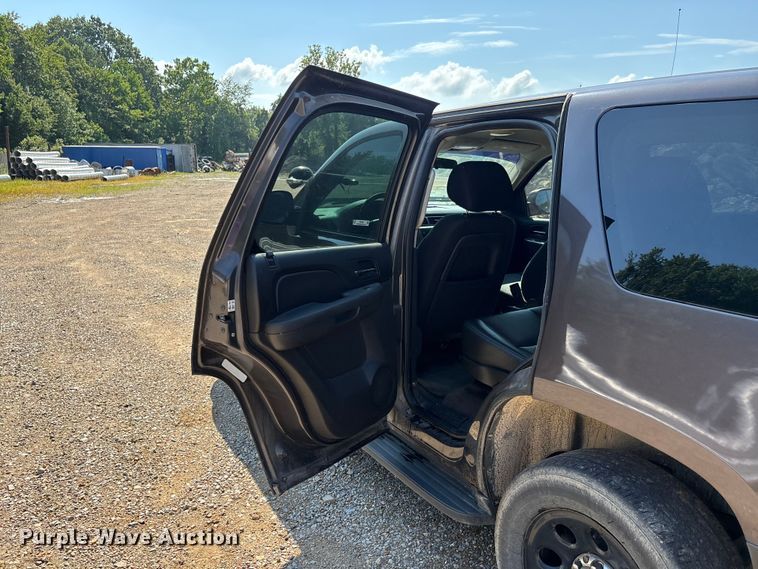 image for item ER3106 2011 Chevrolet Tahoe Police SUV