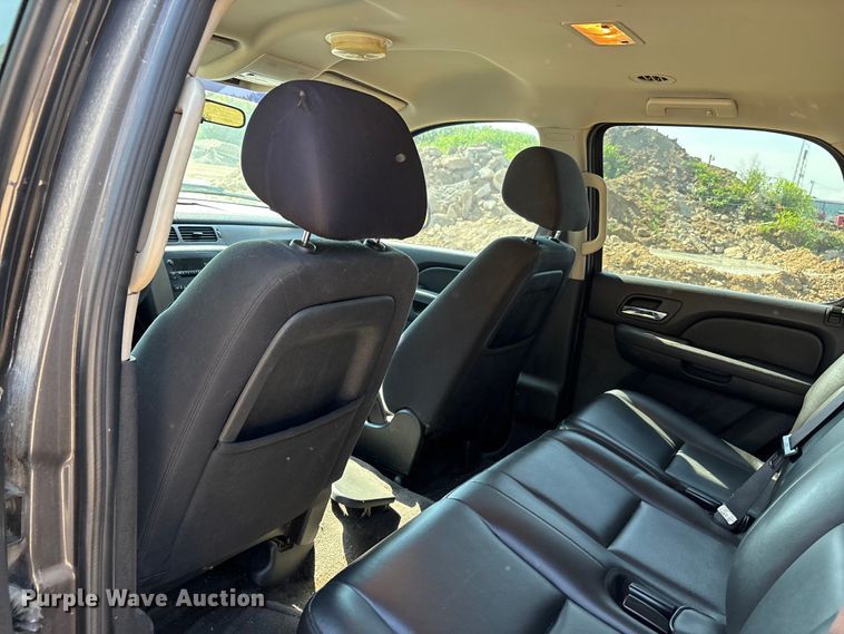 image for item ER3106 2011 Chevrolet Tahoe Police SUV