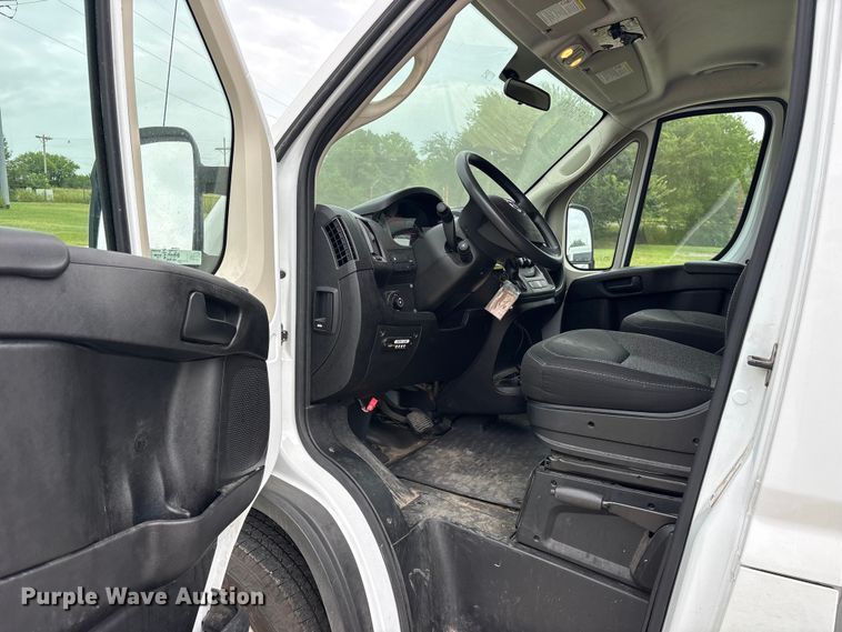 image for item ET0312 2019 RAM Promaster 1500 handicap accessible van