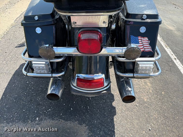 image for item EV2307 2010 Harley-Davidson FLHTP Electra Glide Police motorcycle