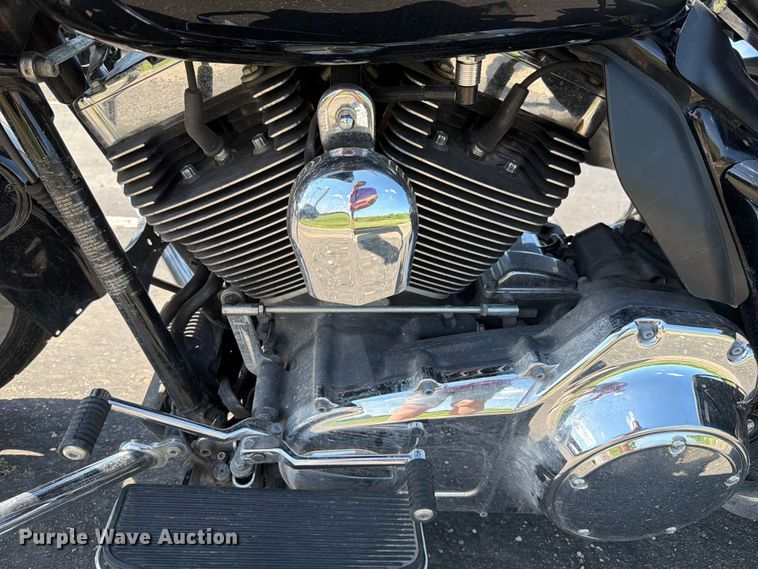 image for item EV2307 2010 Harley-Davidson FLHTP Electra Glide Police motorcycle