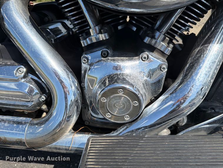 image for item EV2307 2010 Harley-Davidson FLHTP Electra Glide Police motorcycle