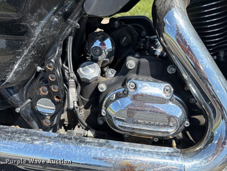 image for item EV2307 2010 Harley-Davidson FLHTP Electra Glide Police motorcycle