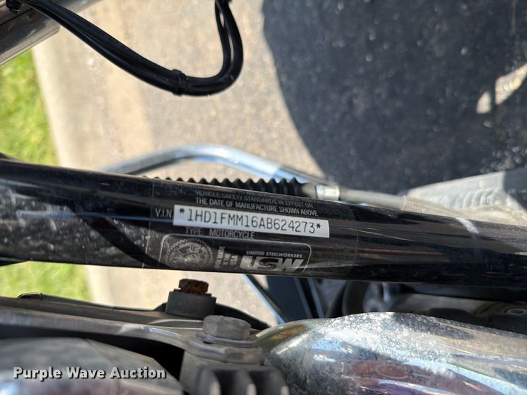 image for item EV2307 2010 Harley-Davidson FLHTP Electra Glide Police motorcycle