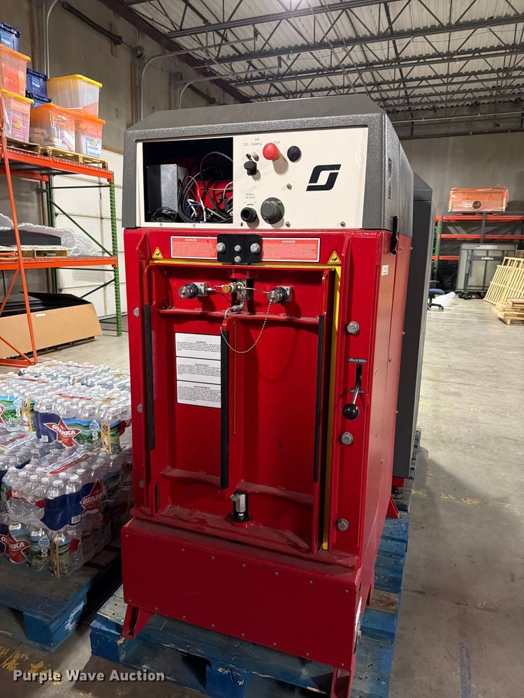 image for item EV2308 2017 Scott HushAir Connect 7500  SCBA fill station and air compressor