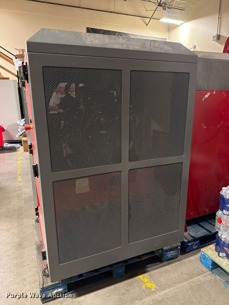 image for item EV2308 2017 Scott HushAir Connect 7500  SCBA fill station and air compressor