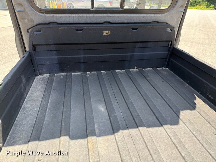image for item EV2312 2015 John Deere HPX Gator utility vehicle