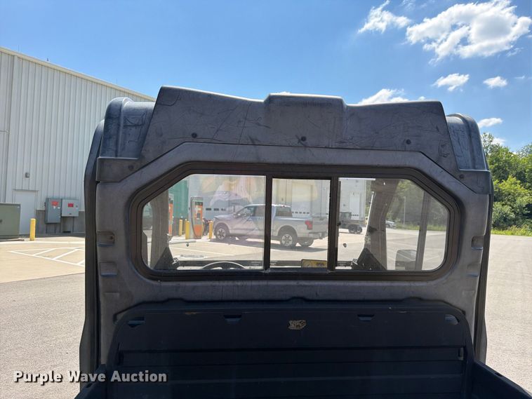 image for item EV2312 2015 John Deere HPX Gator utility vehicle