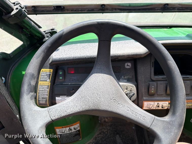 image for item EV2312 2015 John Deere HPX Gator utility vehicle