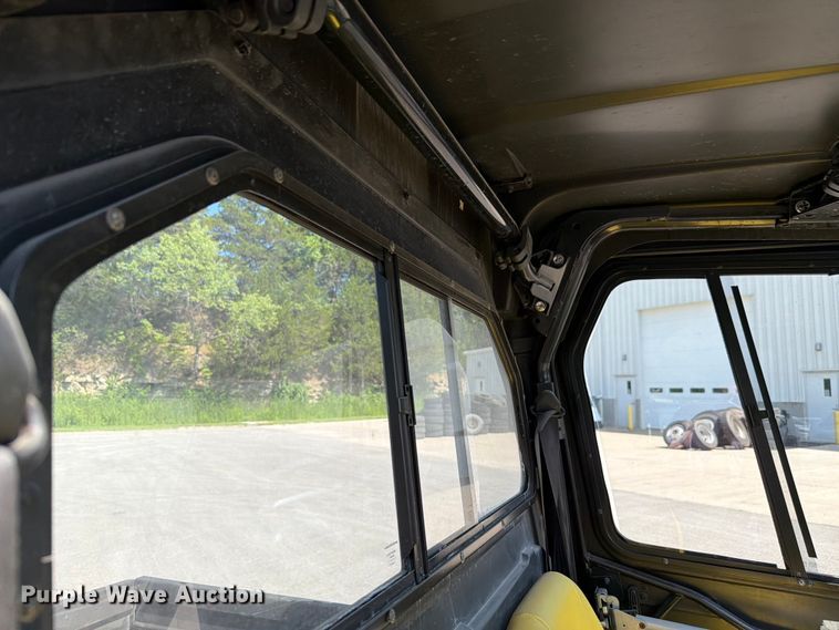 image for item EV2312 2015 John Deere HPX Gator utility vehicle