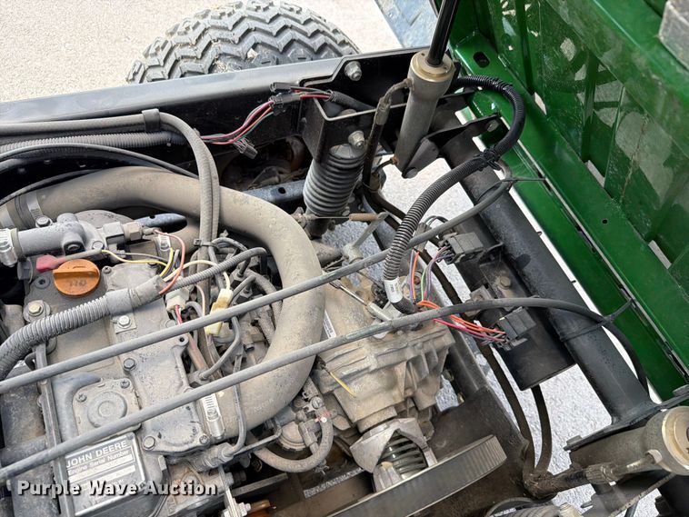 image for item EV2312 2015 John Deere HPX Gator utility vehicle