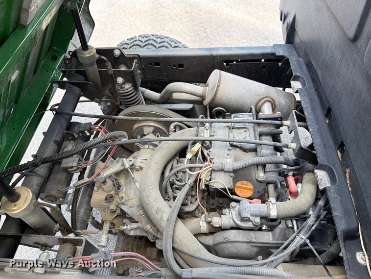 image for item EV2312 2015 John Deere HPX Gator utility vehicle