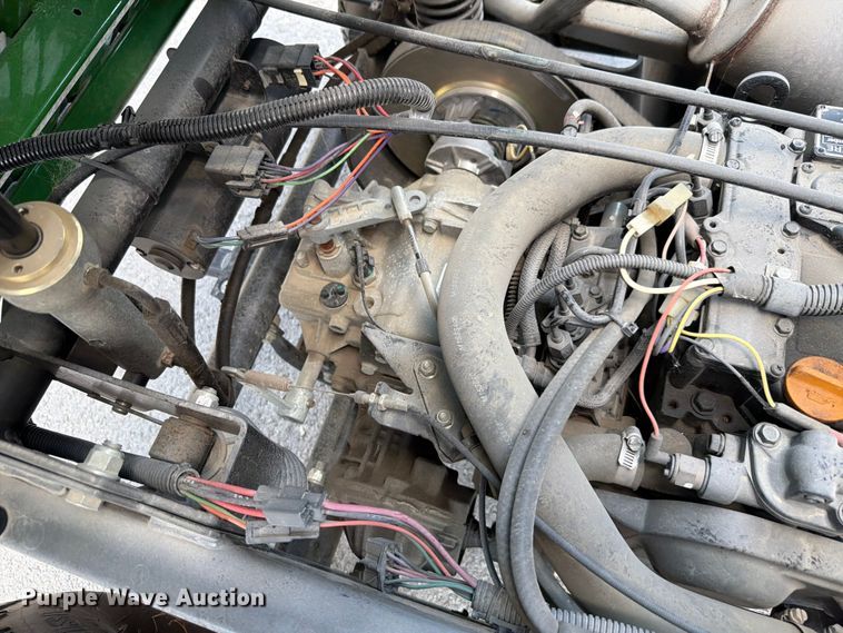 image for item EV2312 2015 John Deere HPX Gator utility vehicle