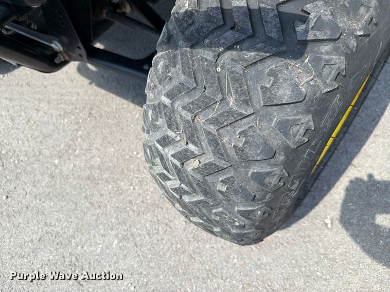 image for item EV2312 2015 John Deere HPX Gator utility vehicle