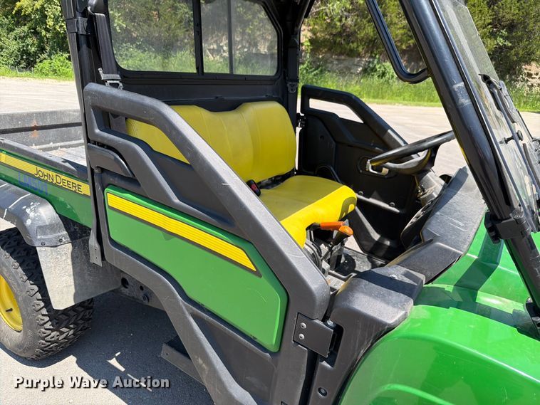 image for item EV2313 2014 John Deere HPX Gator utility vehicle