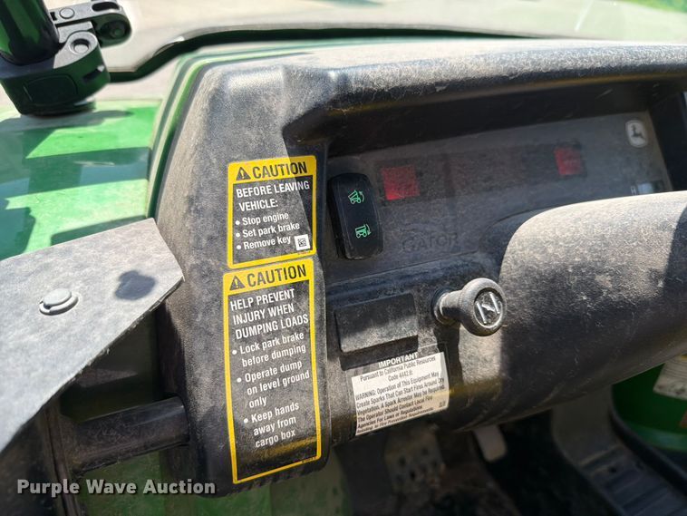 image for item EV2313 2014 John Deere HPX Gator utility vehicle