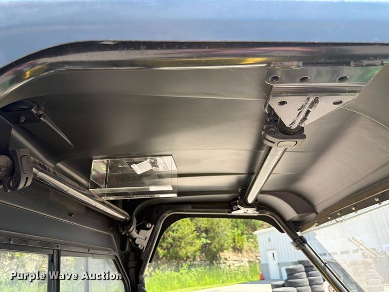 image for item EV2313 2014 John Deere HPX Gator utility vehicle