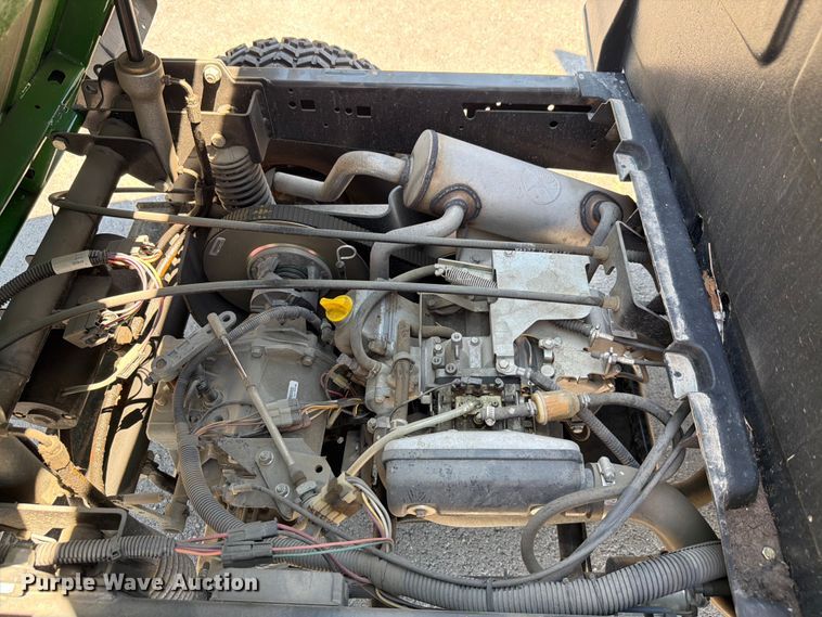 image for item EV2313 2014 John Deere HPX Gator utility vehicle