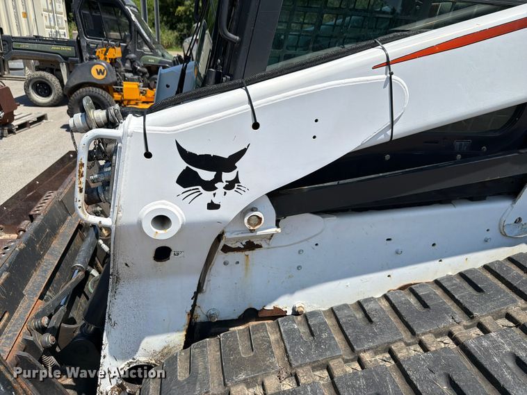 image for item EV2314 2014 Bobcat T750 tracked skid steer loader